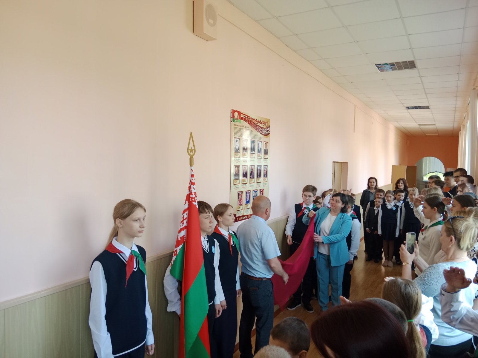 IMG-20a7075b4106d7c839a86be2f6650a1f-V